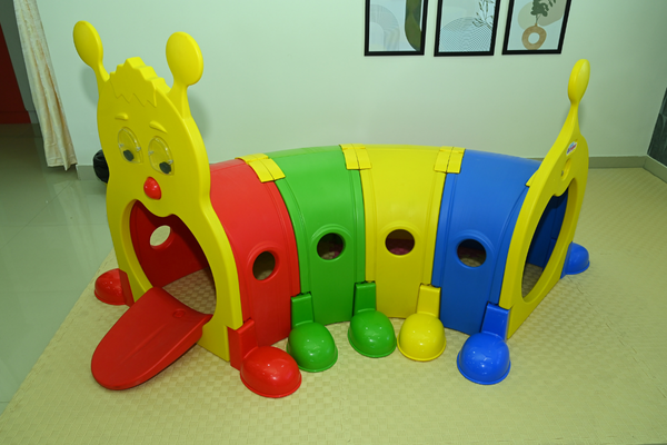 Caterpillar Tunnel